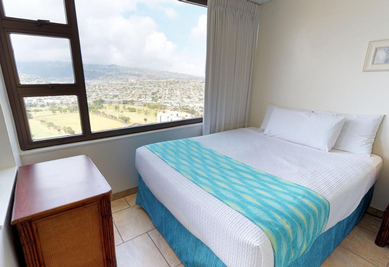 Deluxe Panoramic Mountain View Condo - 37Th Floor, Free Parking & Wifi Condo Honolulu Dış mekan fotoğraf