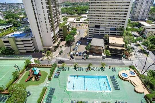 Deluxe Panoramic Mountain View Condo - 37Th Floor, Free Parking & Wifi Condo Honolulu Dış mekan fotoğraf